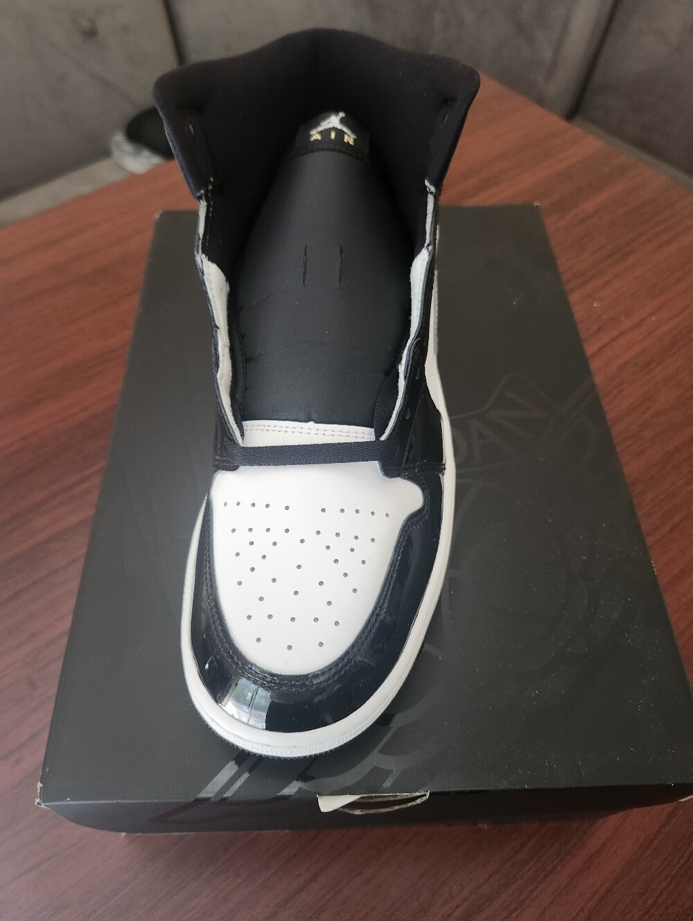 Nike Air Jordan 1 Mid SE